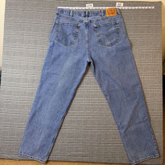 Levi's 550 Men's Jeans Light Blue Denim Relaxed Fit Size 40x34 - Picture 1 of 9